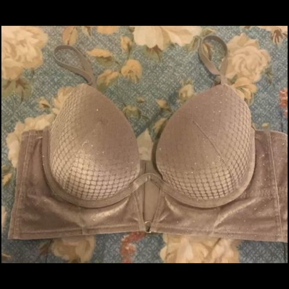 Lightly Lined Velvet Bra Top - Picture 4 of 4